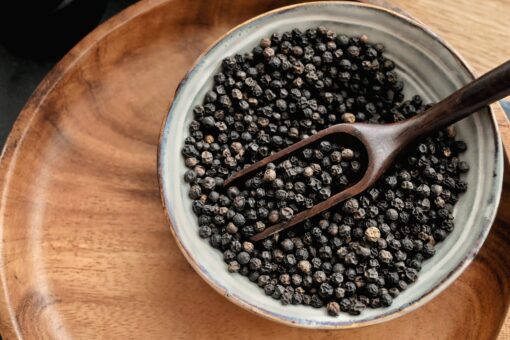 BLACK PEPPER 550 G/L STEAM STERILIZED